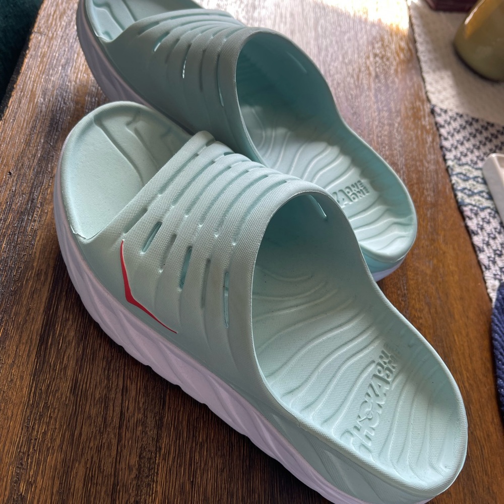 Hoka recovery slides